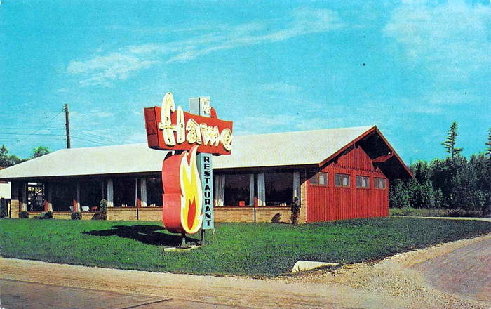 Mackinaw Pastie & Cookie Co (Flame Restaurant) - Vintage Postcard (newer photo)